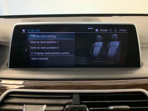 Used 2021 BMW 750i xDrive w/ Executive Package AWD/4WD image 49