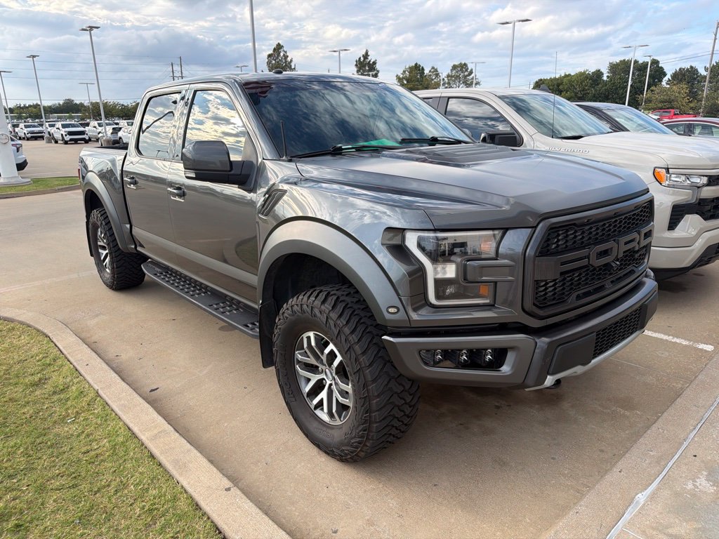 Used 2018 Ford F150 Raptor w/ Equipment Group 802A Luxury AWD/4WD image 1