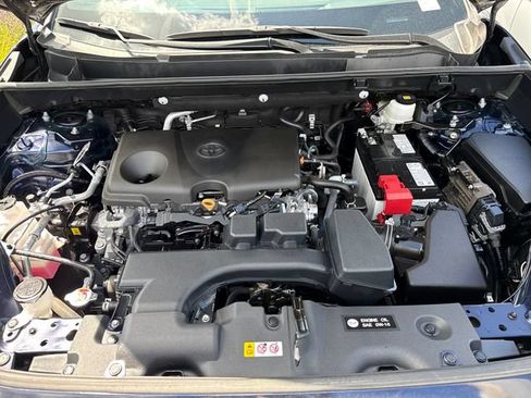 Used 2024 Toyota RAV4 XLE FWD image 11