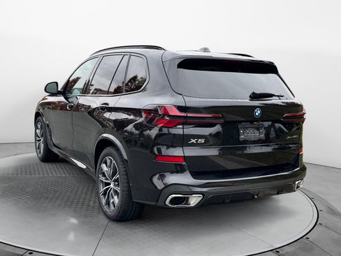 Used 2026 BMW X5 xDrive50e AWD/4WD image 5