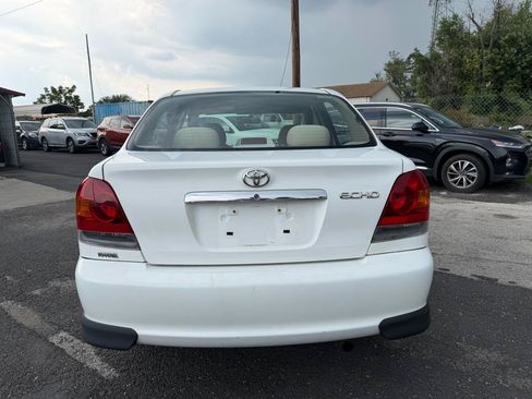 Used 2003 Toyota Echo Sedan w/ Upgrade Pkg 2 FWD image 7