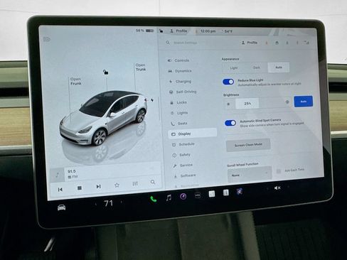 Used 2023 Tesla Model Y Long Range AWD/4WD image 38