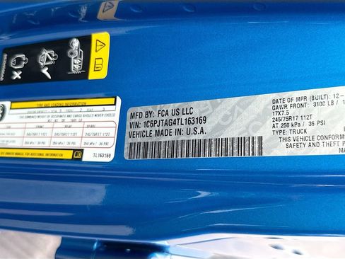 New 2026 Jeep Gladiator Sport image 31