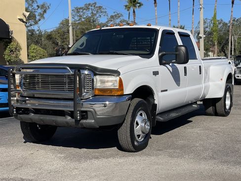 Used 2000 Ford F350 XLT image 9