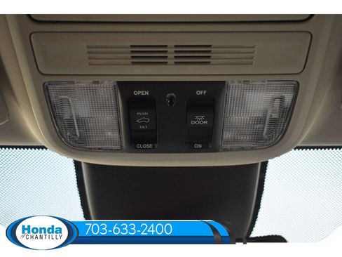 New 2026 Honda Odyssey Touring image 19