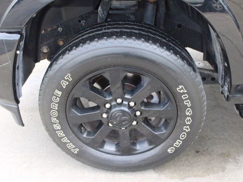 Used 2022 RAM 2500 Laramie w/ Night Edition AWD/4WD image 12