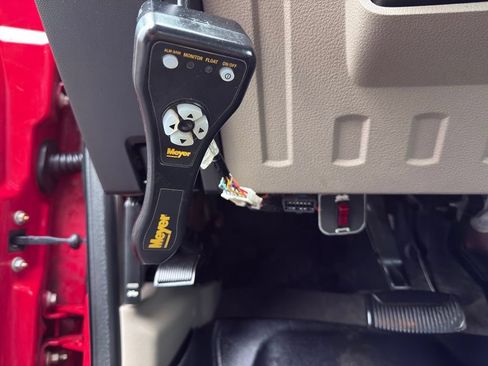 Used 2010 Ford F250 4x4 SuperCab Super Duty image 19