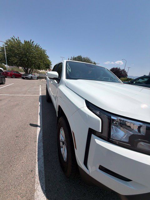 Certified 2024 Nissan Frontier SV AWD/4WD image 2