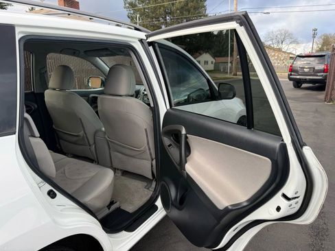 Used 2011 Toyota RAV4 2WD w/ Base L4 Extra Value Pkg image 13
