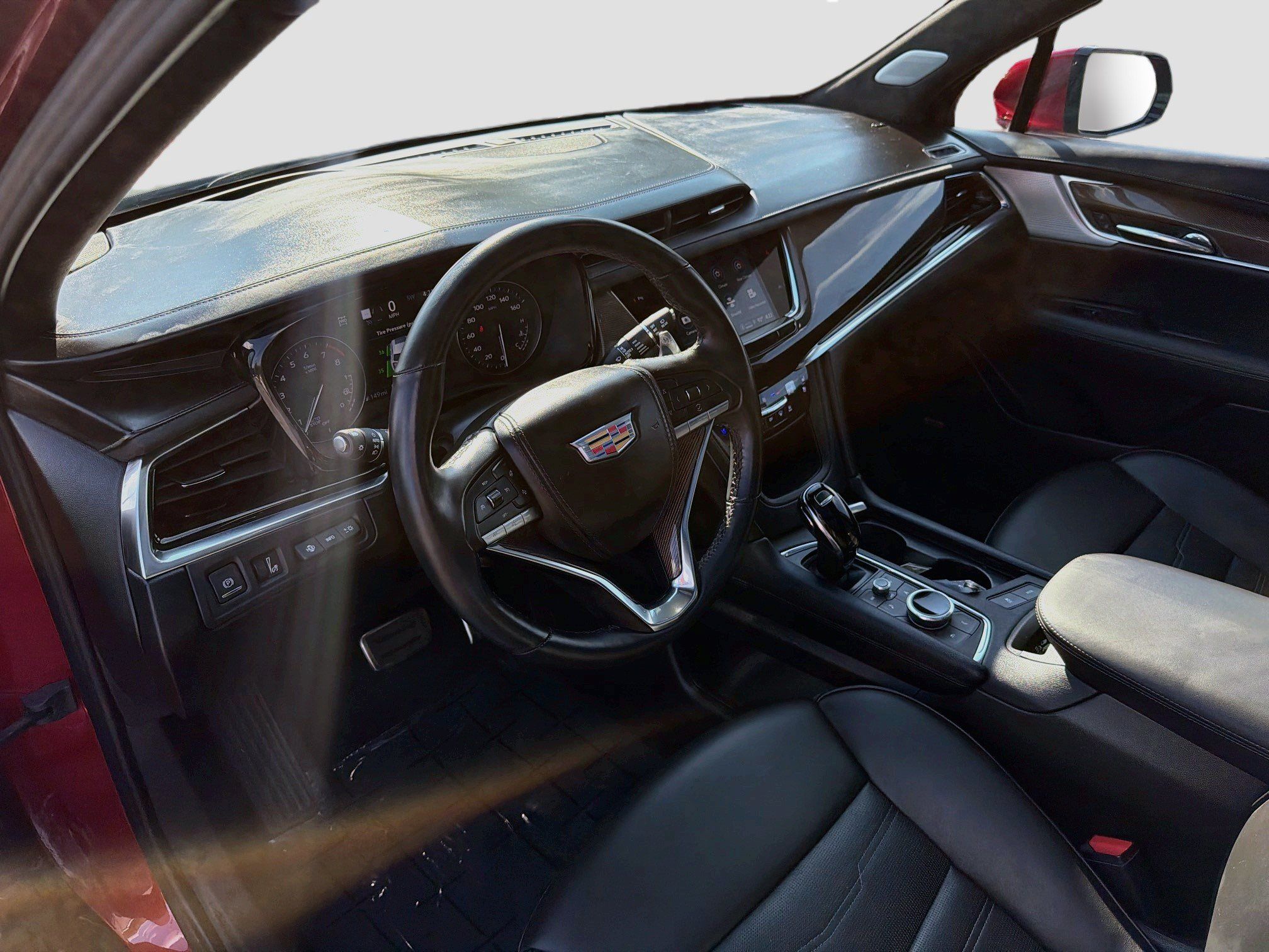 Certified 2024 Cadillac XT6 Sport w/ Platinum Package AWD/4WD image 10