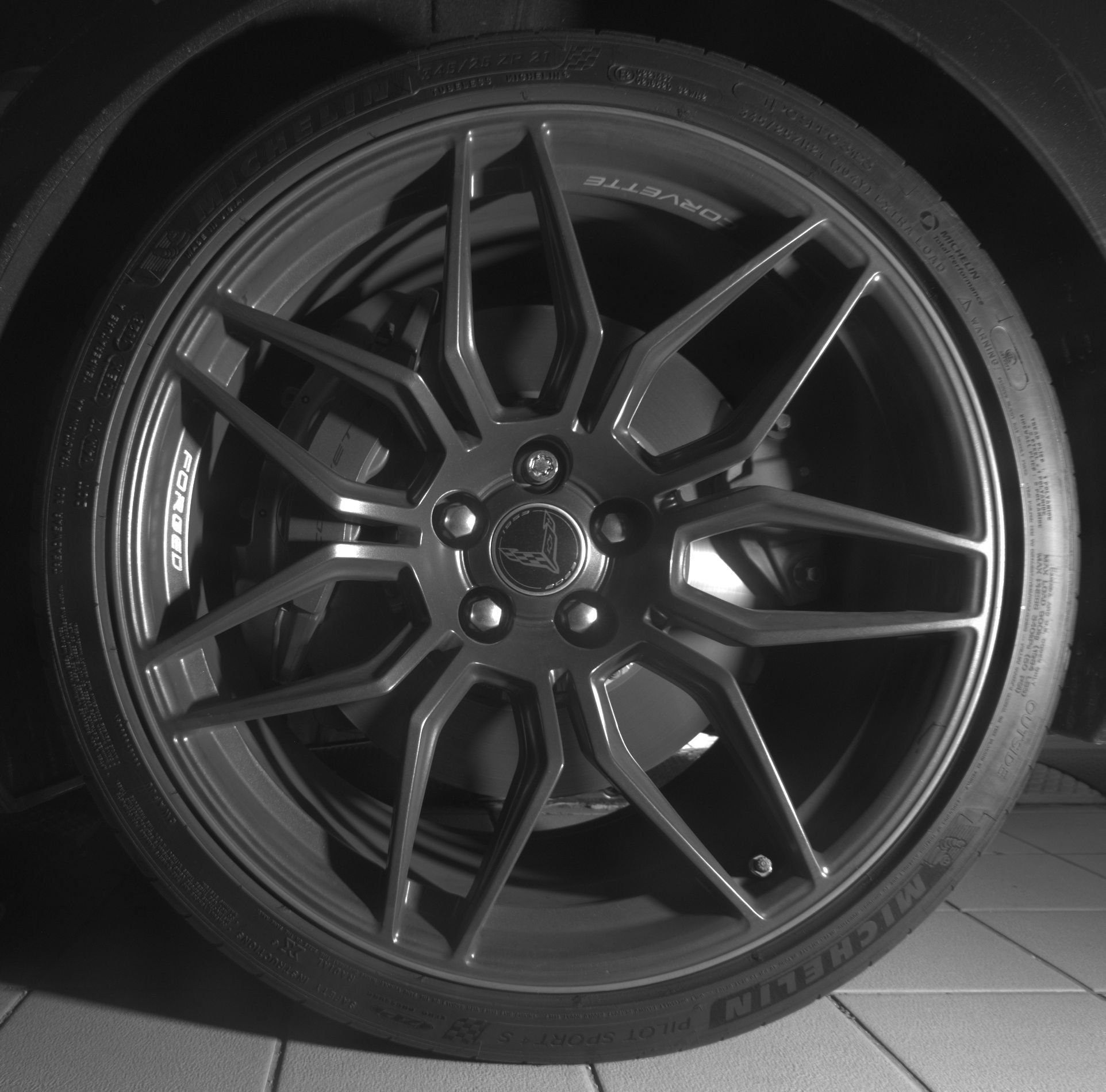 Used 2023 Chevrolet Corvette Z06 RWD image 27