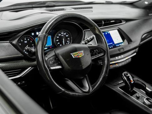 Used 2020 Cadillac XT4 Sport image 13