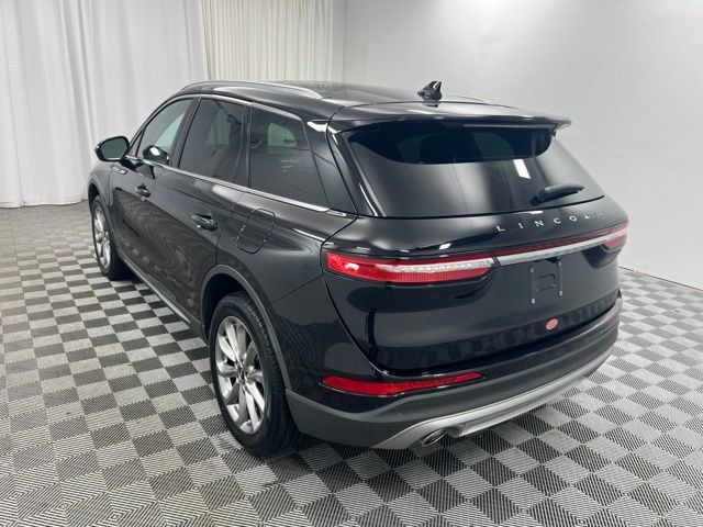 Used 2022 Lincoln Corsair AWD w/ Premium Package image 6