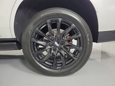 Certified 2023 Cadillac Escalade Sport Platinum w/ LPO, ONYX Package image 10