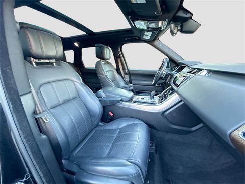 Used 2019 Land Rover Range Rover Sport HSE Dynamic image 33