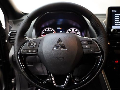 New 2025 Mitsubishi Eclipse Cross SE image 8