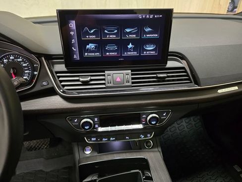 Used 2024 Audi Q5 2.0T Premium AWD/4WD image 21