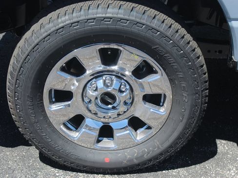 New 2026 Ford F350 Lariat w/ Lariat Ultimate Package AWD/4WD image 2