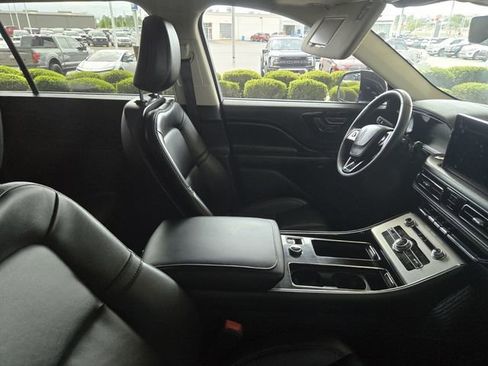 Certified 2023 Lincoln Aviator 2WD image 8