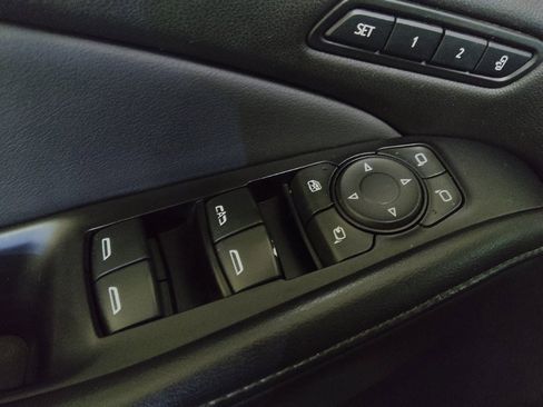 Used 2020 Buick Enclave Avenir w/ Avenir Technology Package FWD image 27