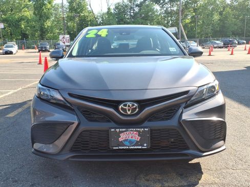 Certified 2024 Toyota Camry SE AWD/4WD image 2