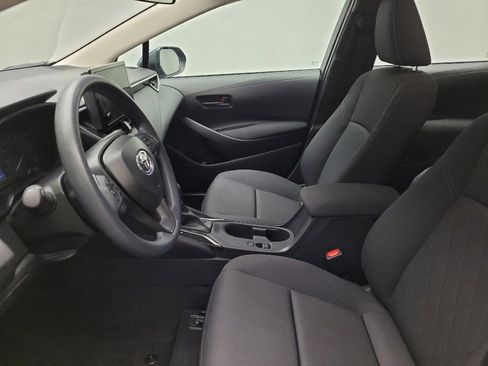Used 2025 Toyota Corolla LE image 17