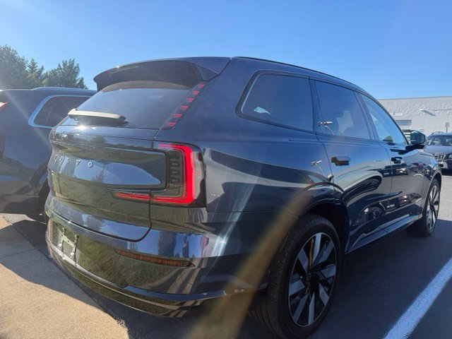 Used 2025 Volvo EX90 Ultra AWD/4WD image 4