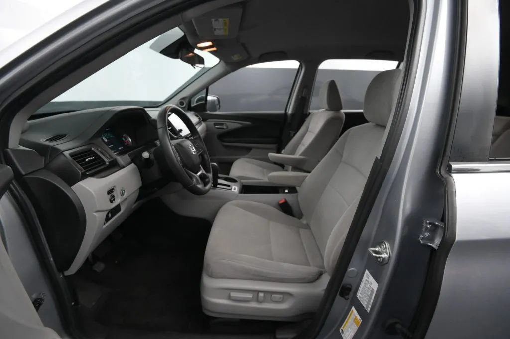 Used 2020 Honda Pilot EX image 34
