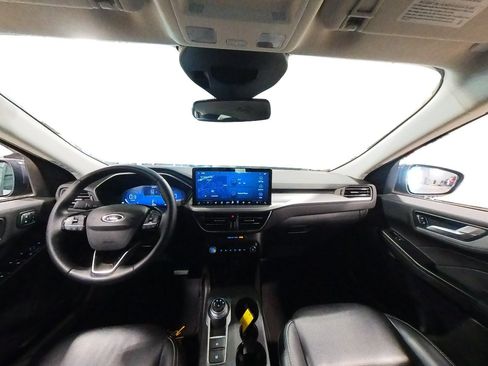Used 2024 Ford Escape Platinum AWD/4WD image 44