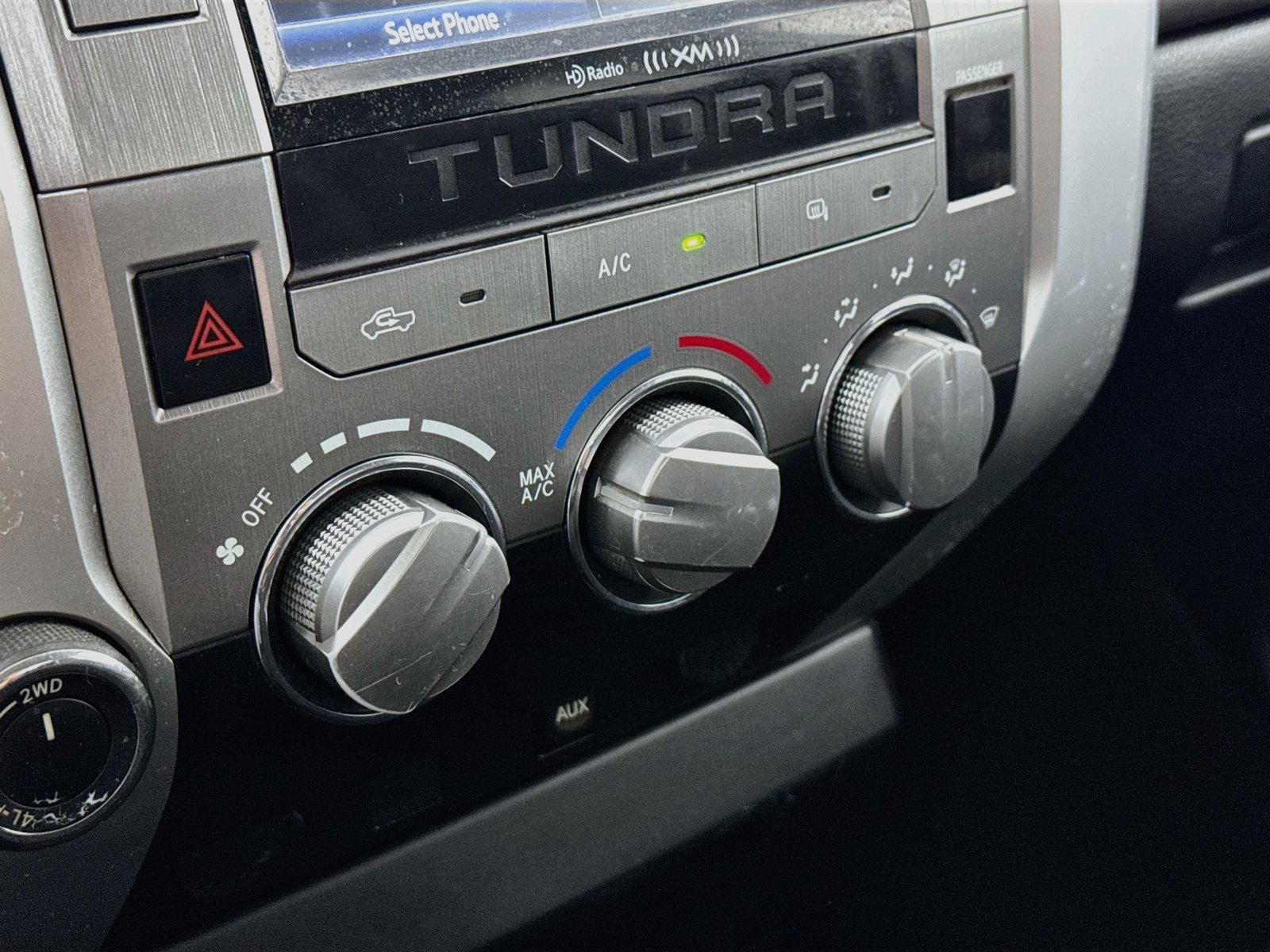 Used 2016 Toyota Tundra SR5 AWD/4WD image 15