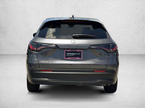 New 2026 Honda HR-V LX image 8