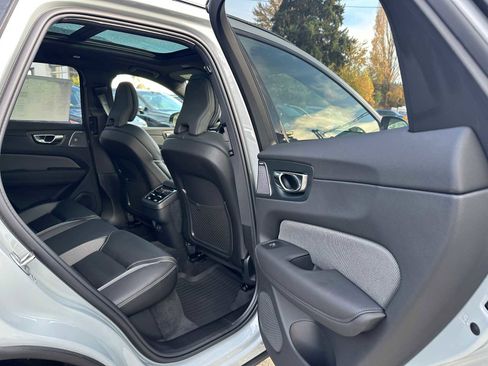 New 2026 Volvo XC60 B5 Ultra w/ Climate Package image 13