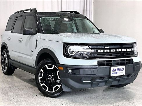Certified 2024 Ford Bronco Sport Outer Banks w/ Tech Package AWD/4WD image 1