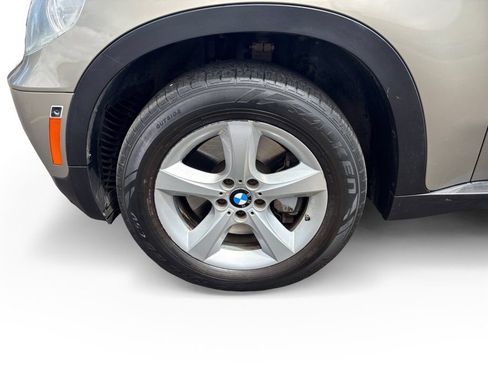Used 2012 BMW X5 xDrive50i AWD/4WD image 9