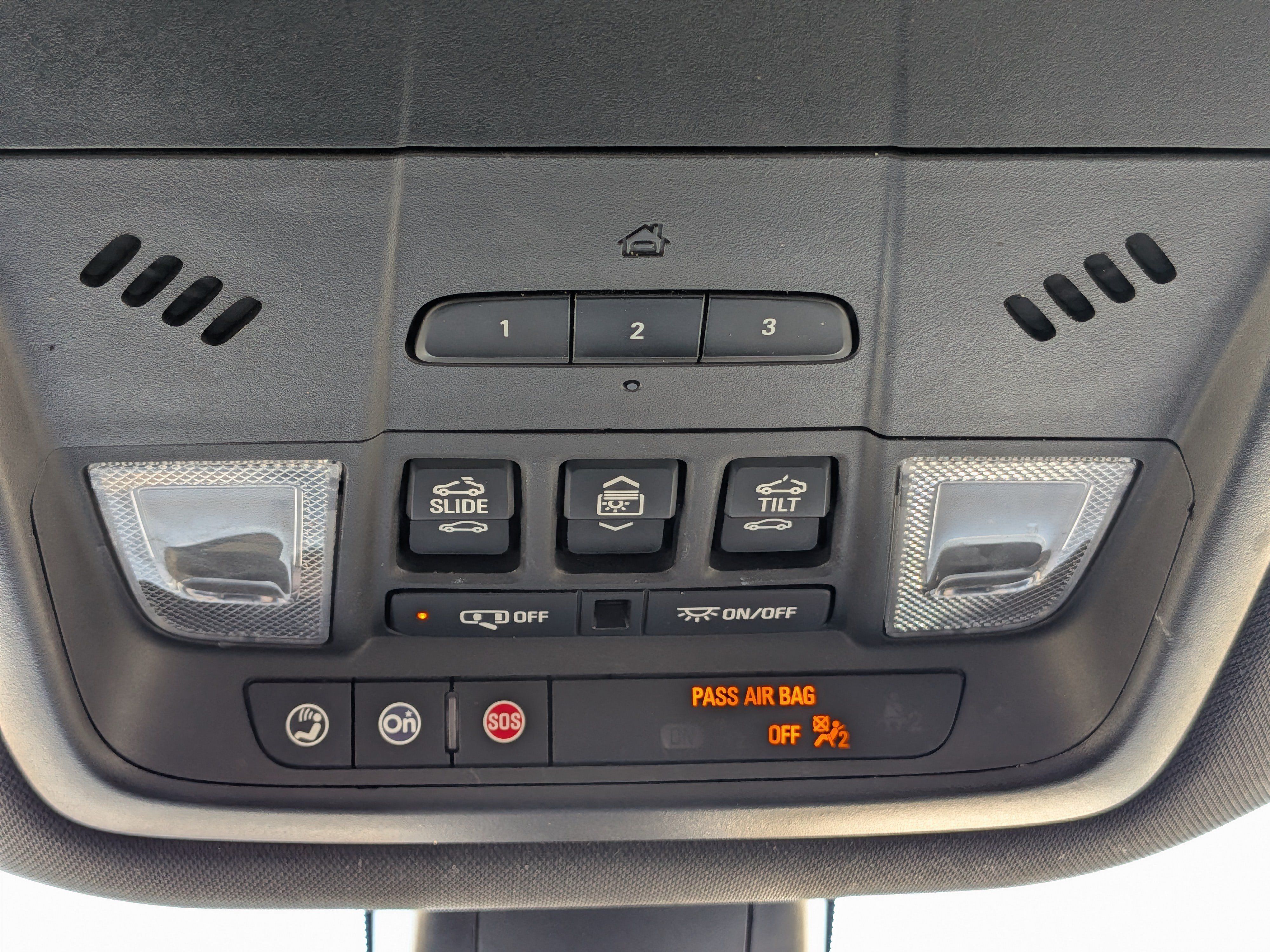 Certified 2023 Buick Enclave Avenir w/ Avenir Technology Package FWD image 34