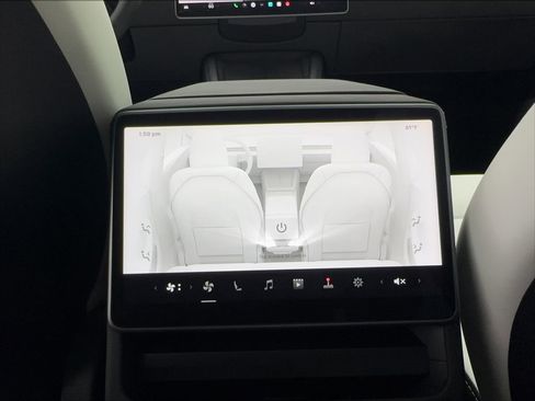 Used 2025 Tesla Model 3 Long Range AWD/4WD image 38