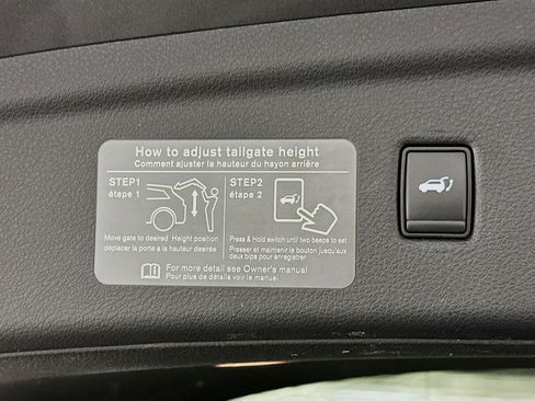 Used 2022 INFINITI QX50 Essential image 31