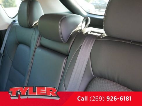 Used 2025 MAZDA CX-5 AWD 2.5 S w/ Select Package image 38