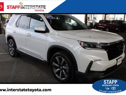 Used 2025 Honda Pilot Elite