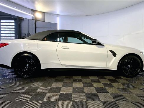 Used 2025 BMW M4 xDrive Competition w/ Executive Package image 8