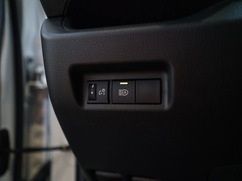 Certified 2022 Toyota RAV4 LE AWD/4WD image 21