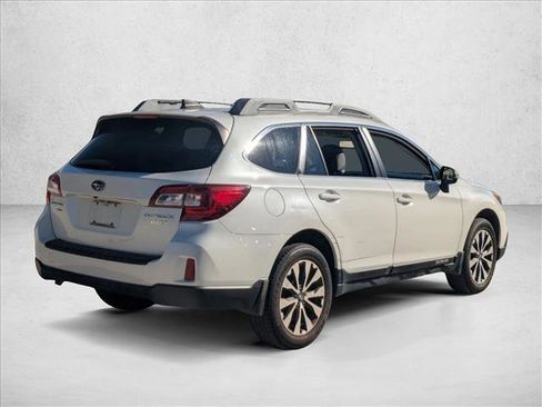 Used 2016 Subaru Outback 2.5i Limited image 5