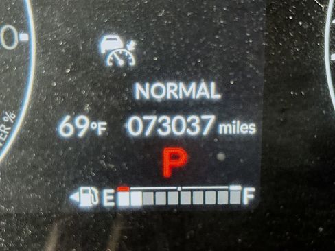 Used 2023 Honda CR-V Sport Touring image 33