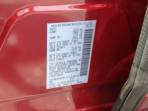 Used 2024 Nissan Pathfinder SL w/ SL Premium Package FWD image 41