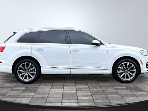 Used 2018 Audi Q7 3.0T Premium Plus AWD/4WD image 8