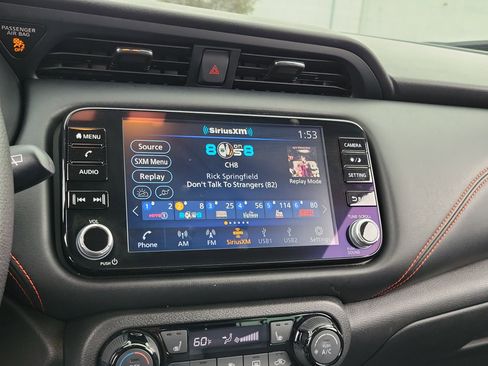 Certified 2022 Nissan Kicks SR w/ Premium Package image 26