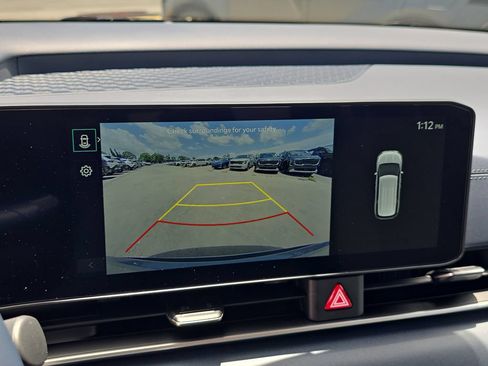 New 2026 Kia Carnival EX FWD image 25
