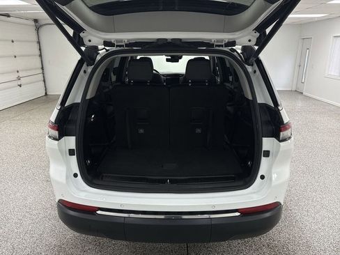 Used 2023 Jeep Grand Cherokee L Limited w/ Luxury Tech Group II image 29