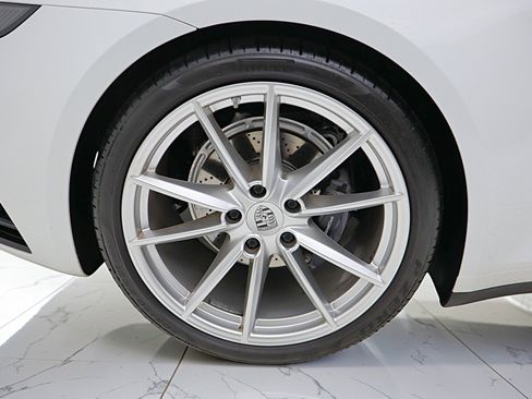 Used 2020 Porsche 911 Carrera image 54