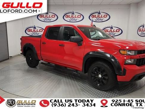 Used 2019 Chevrolet Silverado 1500 Custom w/ Custom Value Package image 2
